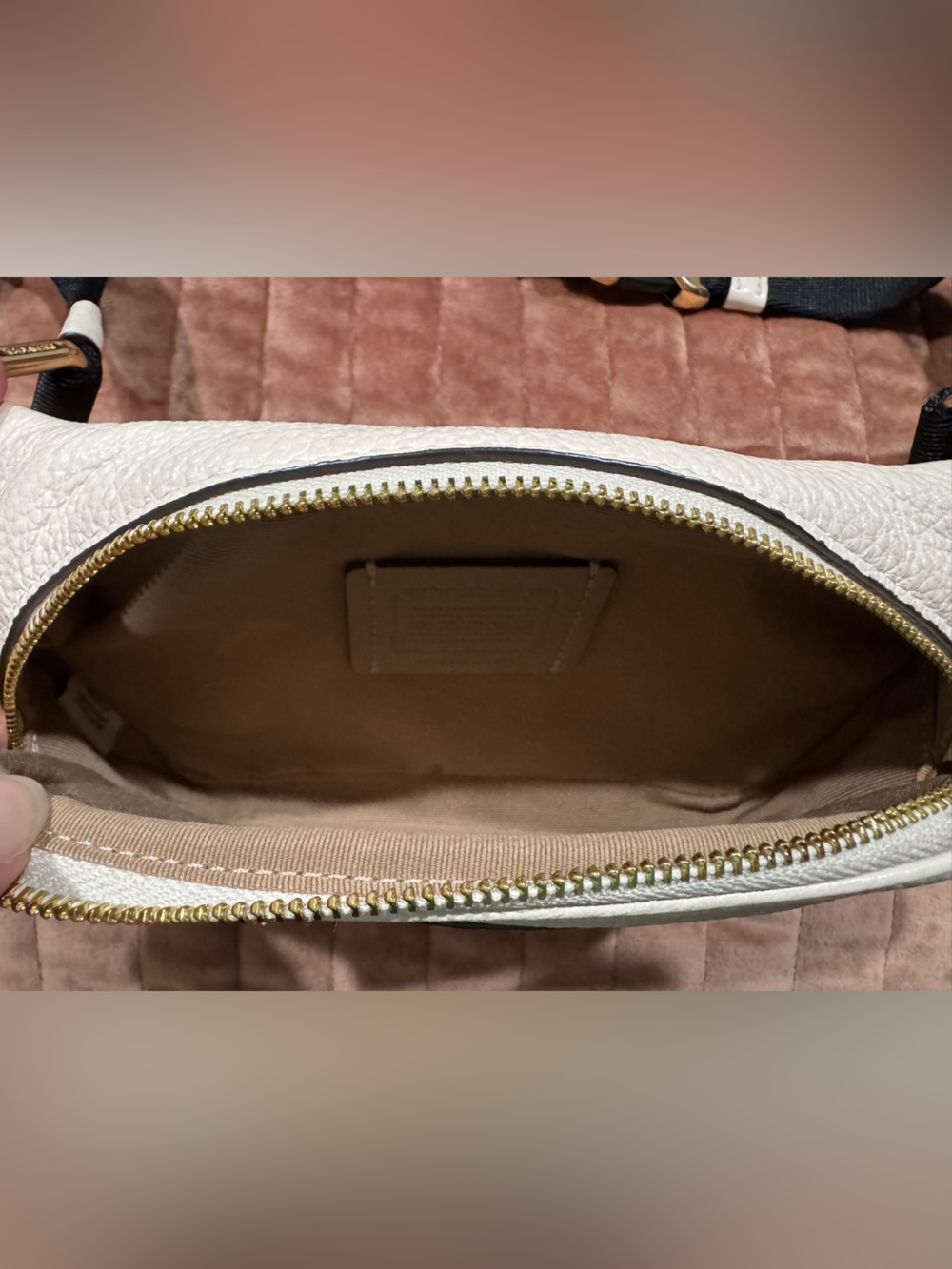 Coach White Pebbled Leather Belt Bag with Black Strap - Small - Picture 4 of 5